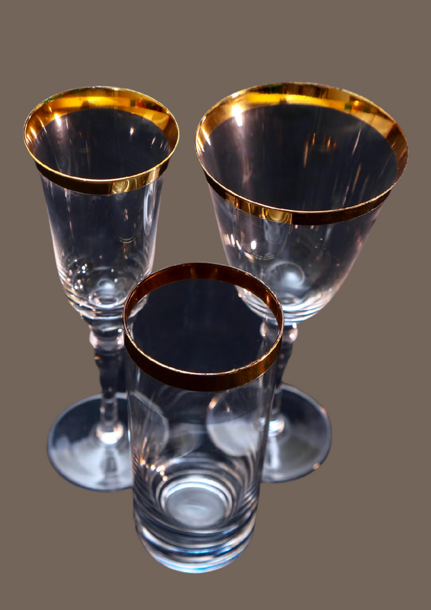 Bold Gold rim glassware