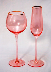 Pink Champagne 🥂 & long slim wine glasses