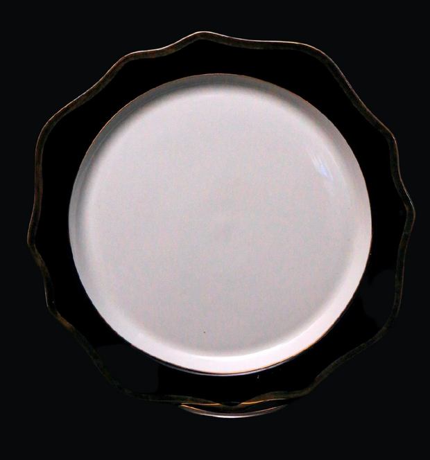 Black sunflower charger plates